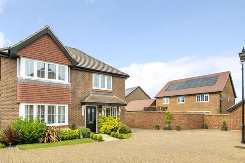 4 bedroom detached house for sale, Latimer Close, Wootton, Bedford