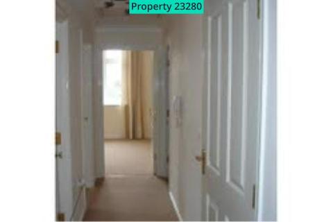 3 bedroom flat to rent - Harberd Tye, Chelmsford, CM2 9GH