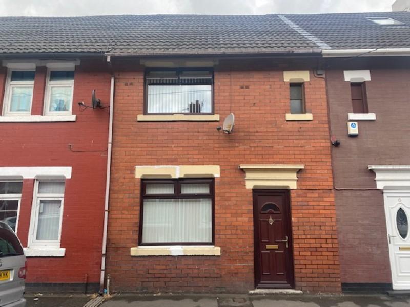 Pentre Street, Glynneath, Neath... 2 bed terraced house £85,000