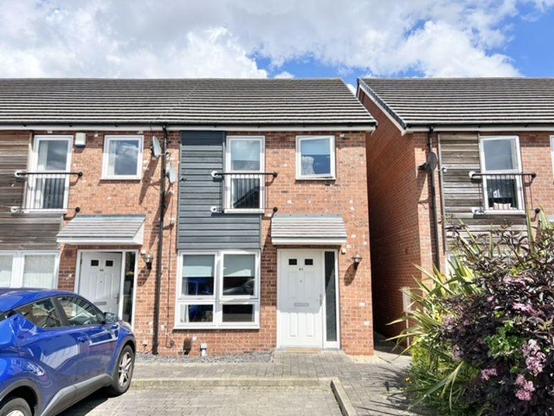 ELDER ROAD, GRIMSBY 2 bed end of terrace house £125,000