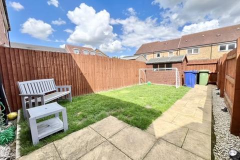 64 Elder Road, Grimsby, DN34 4GE