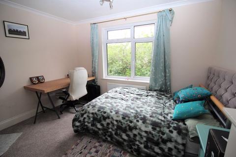 4a Taplin Drive, Hedge End, Southampton, SO30 4NU