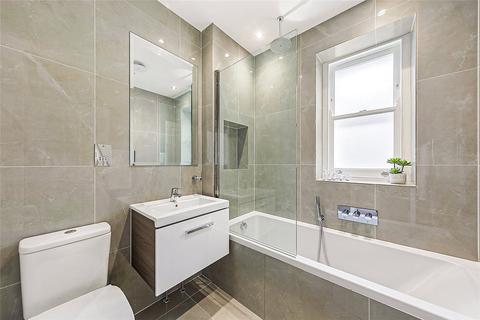 5 bedroom terraced house for sale - Broomwood Road, SW11