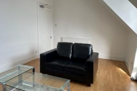 2 bedroom flat to rent, Castlehill, City Centre, Aberdeen, AB11