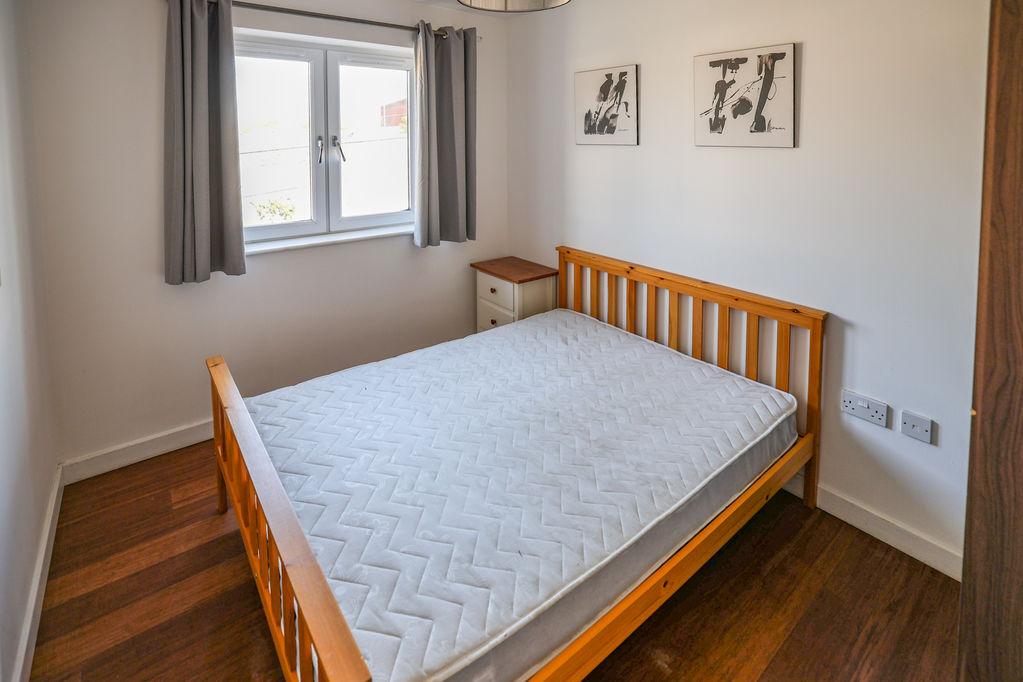 Apartment in Bristol - View 3