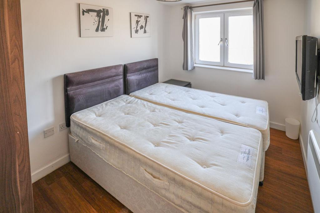Apartment in Bristol - View 4