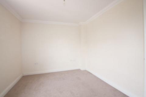 2 bedroom apartment to rent, Caterham