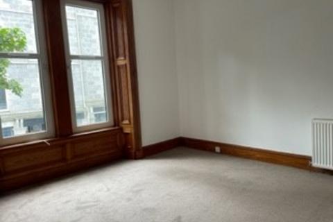 2 bedroom flat to rent, Rosemount Place, City Centre, Aberdeen, AB25