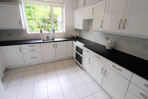 12 Monks Road, Banstead, SM7 2EP