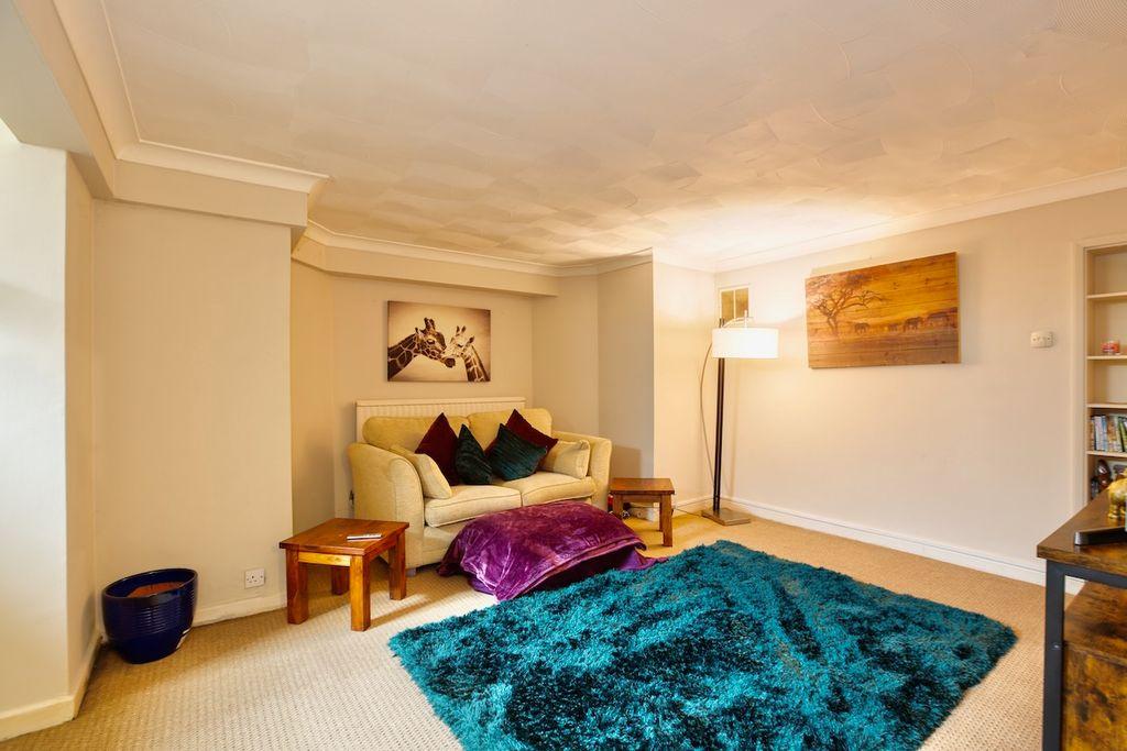 Flat 2 Living Room
