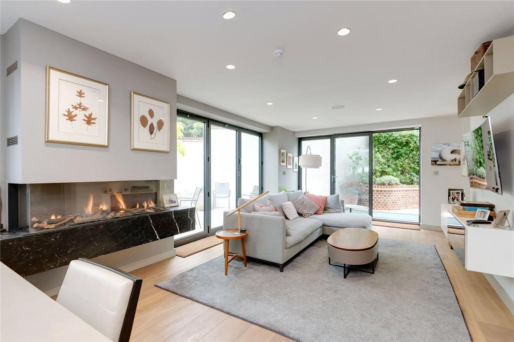 Hornsey Lane Gardens, Highgate, N6 5 bed detached house for sale £