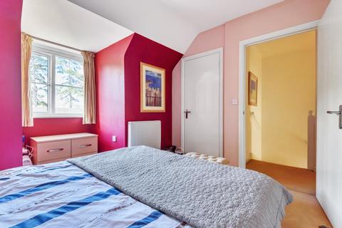16, Avenue Heights Basingstoke Road, Reading, RG2 0EP