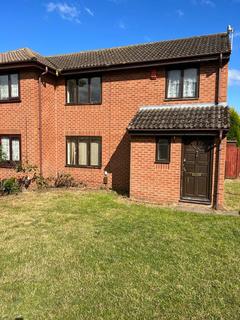 3 bedroom semi-detached house to rent - Sage Close, Stoke-on-Trent ST1
