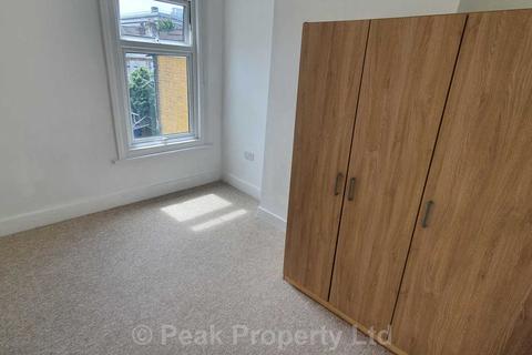 2 bedroom flat to rent - St. Anns Road, Southend On Sea