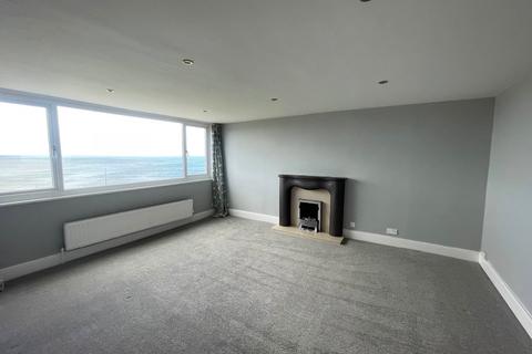 2 bedroom apartment to rent, Warkworth Terrace, Tynemouth.  NE30 4ES  *AMAZING VIEWS & LOCATION*