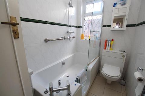 12 Dulwich Road, Holland-on-sea, Clacton-on-sea, CO15 5NA
