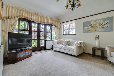4 Branscombe Square, Southend-on-sea, SS1 3QD