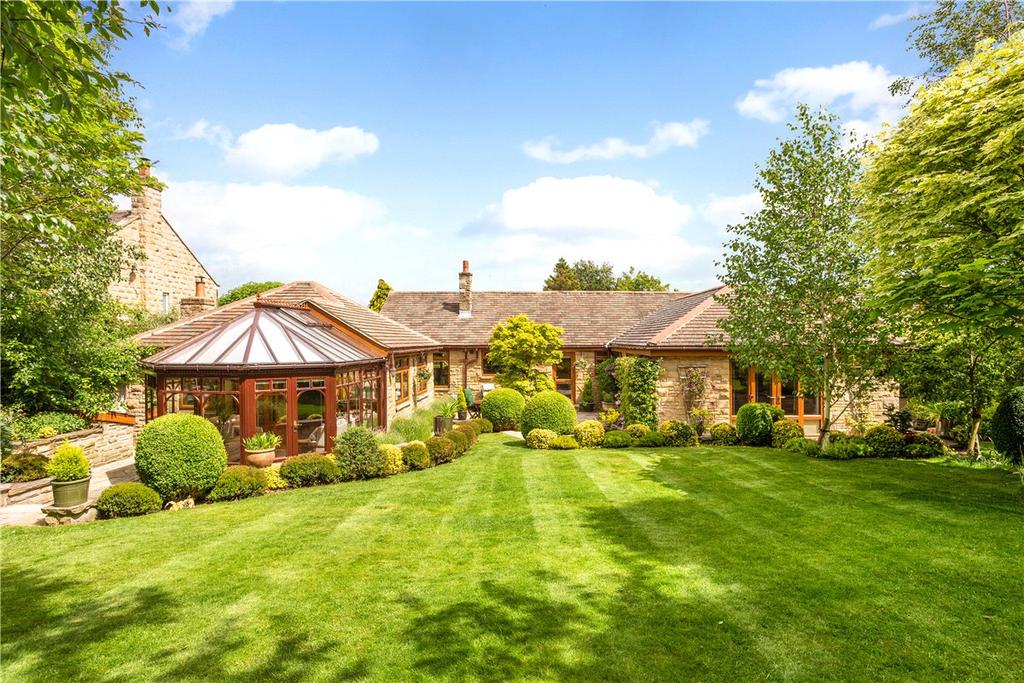 Fair View, The Ridge, Linton, Near Wetherby, LS22 4 bed bungalow £