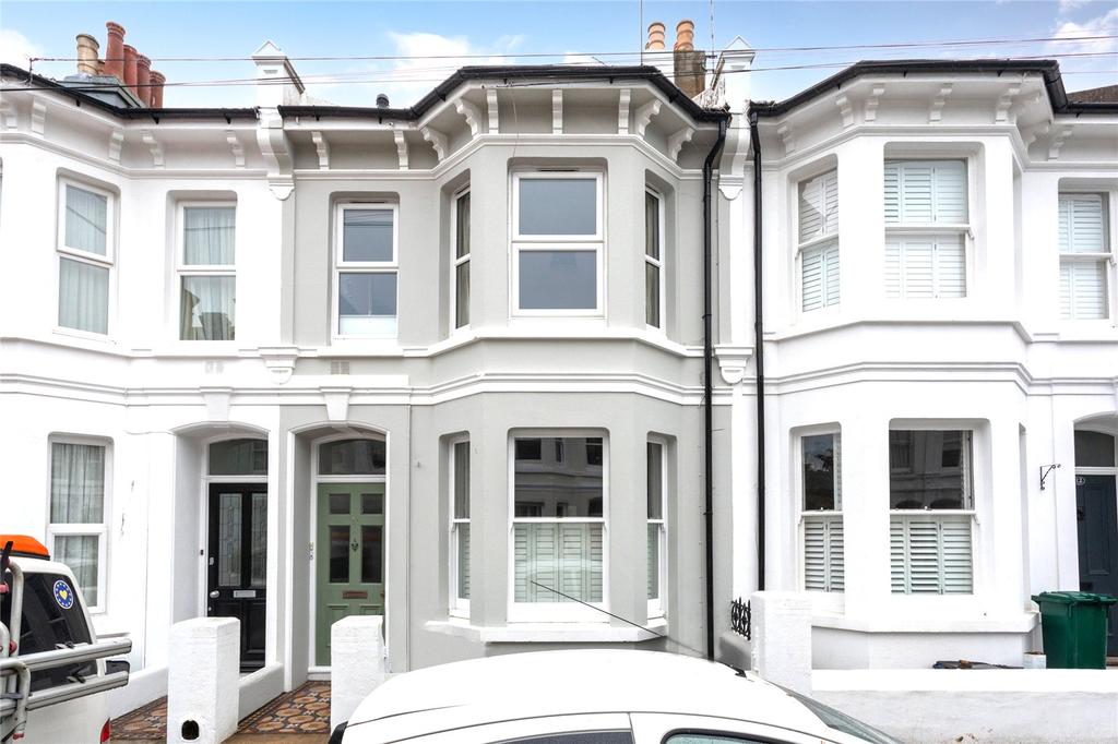 Exeter Street, Brighton, East Sussex... 2 bed apartment £1,400 pcm (£