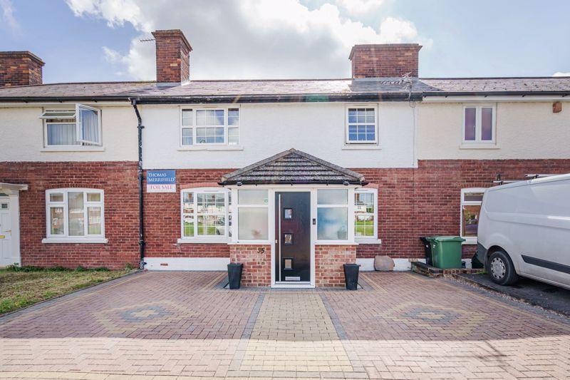 The Oval, Didcot 3 bed house £330,000