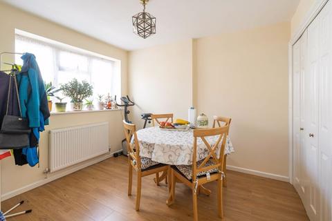 Chestnut House, 9a Bourne Street, Didcot, OX11 8EH
