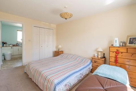 Chestnut House, 9a Bourne Street, Didcot, OX11 8EH