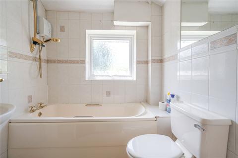 63 Collingwood Crescent, Grimsby, DN34 5RG