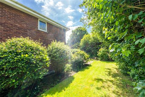 63 Collingwood Crescent, Grimsby, DN34 5RG