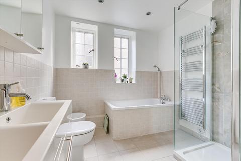 102 Richmond Hill Court, Richmond, TW10 6BG