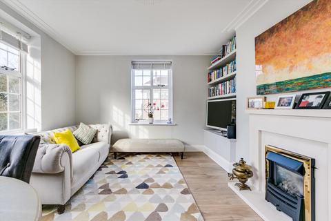 102 Richmond Hill Court, Richmond, TW10 6BG