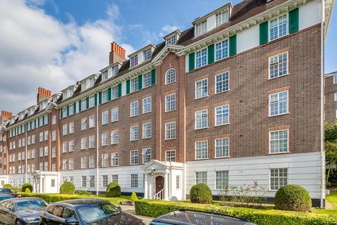 102 Richmond Hill Court, Richmond, TW10 6BG