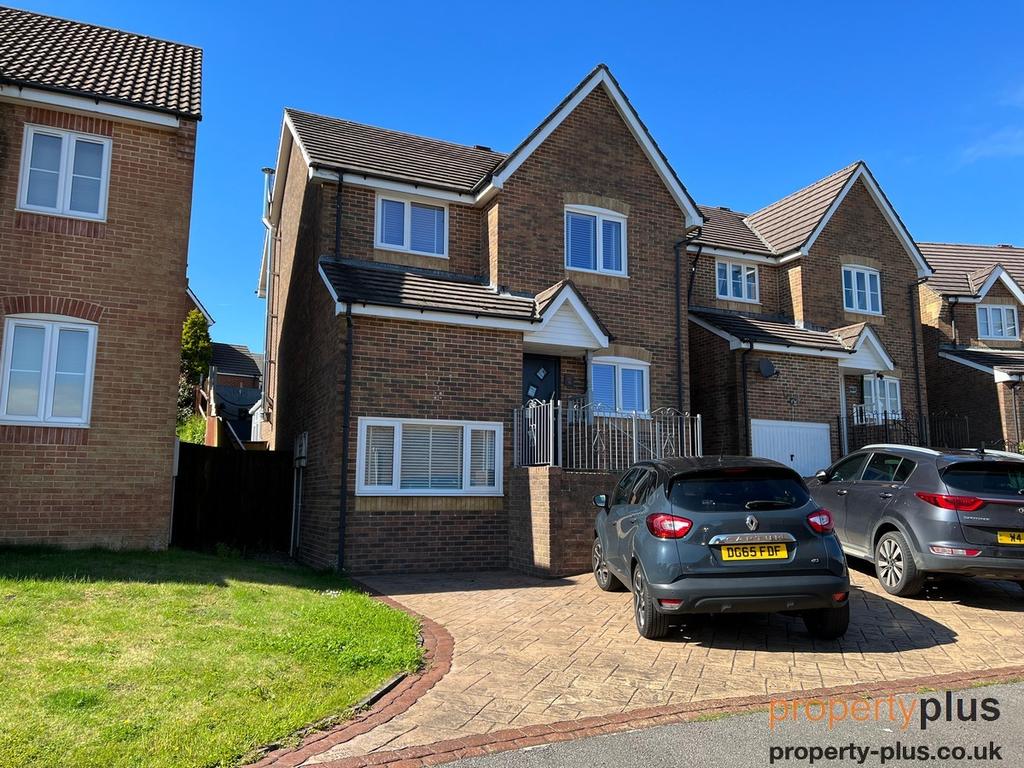 Beech Wood Drive Tonyrefail Tonyrefail 3 bed detached house for sale