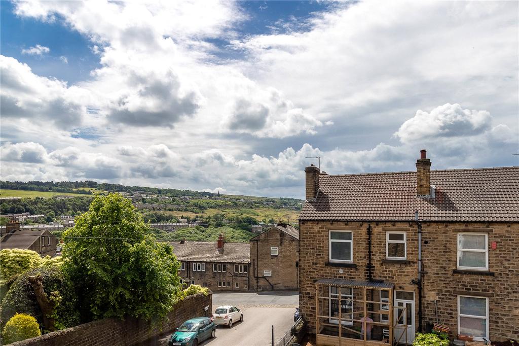 Myrtle Road, Golcar, Huddersfield, HD7 3 bed end of terrace house £