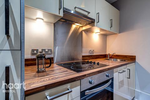 Flat 309, Horizon Broad Weir, Bristol, BS1 3DJ