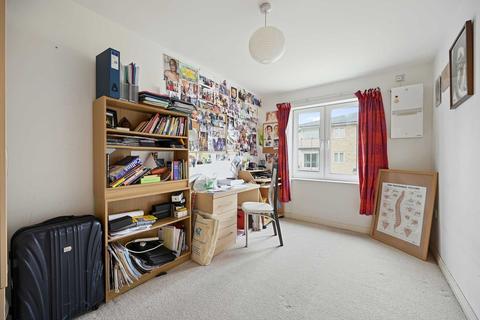 6 Bennett Close, Hounslow, TW4 5AE