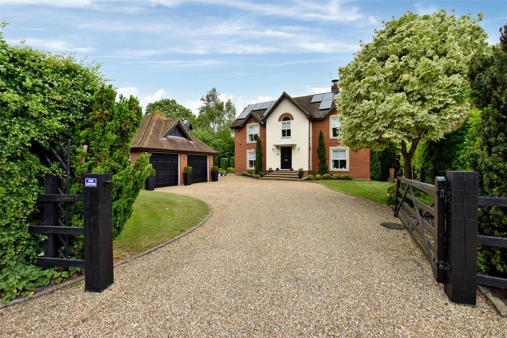 Mill Lane, Chalgrove, Oxford, OX44 4 bed detached house £1,195,000