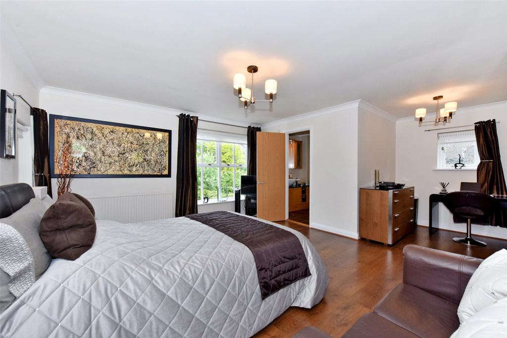 Principal Bedroom