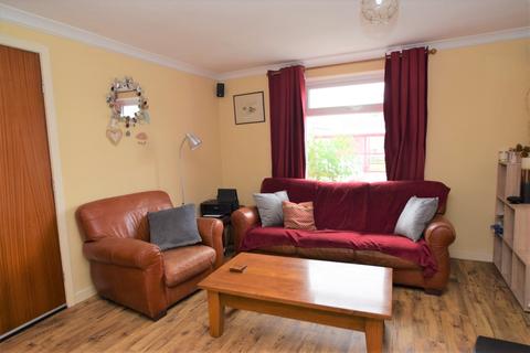 28 Drungans Drive, Cargenbridge, Dumfries, DG2 8NS