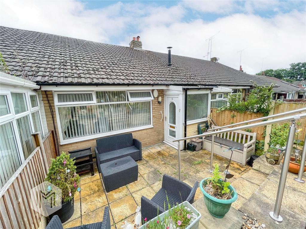 Durham Walk, Heywood, Greater Manchester, OL10 2 bed terraced house for