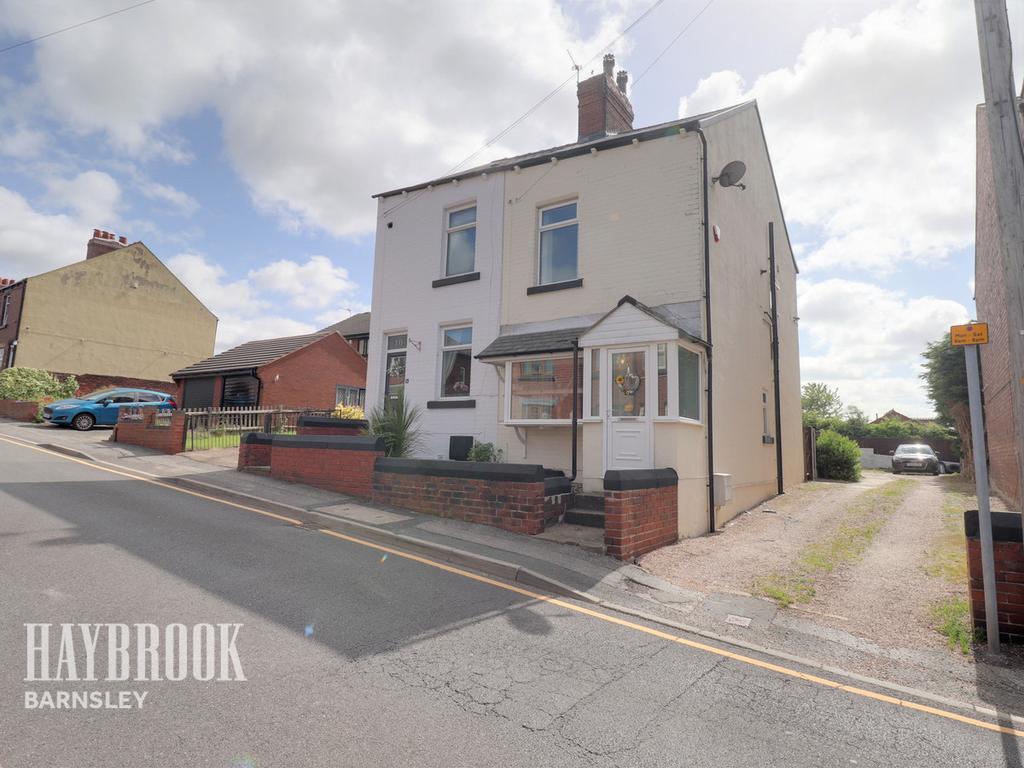 Sackup Lane, Darton 2 bed semidetached house £160,000