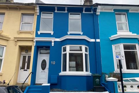 2 bedroom terraced house to rent, Hastings Road, Brighton BN2