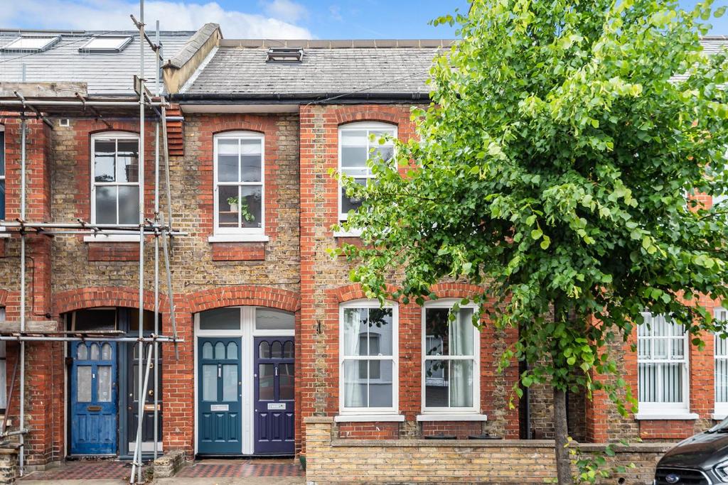 Ingelow Road, Battersea 2 bed for sale £700,000