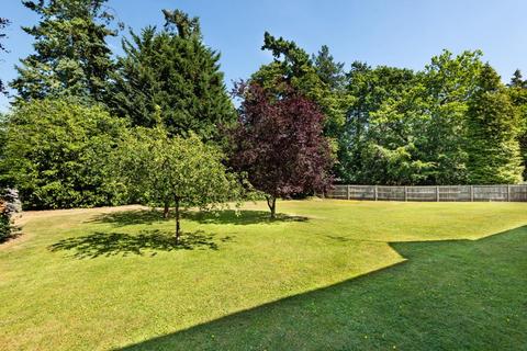 47 Alsford Close, Lightwater, GU18 5LF