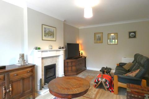2 Chestnut Close, Aiskew, Bedale, DL8 1XN