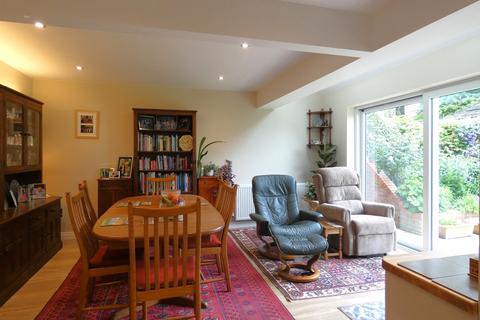2 Chestnut Close, Aiskew, Bedale, DL8 1XN