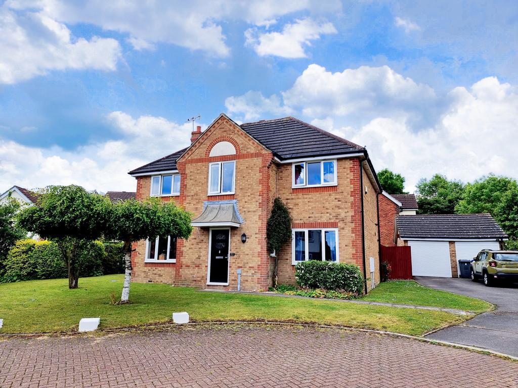 Henderson Close, Haverhill 4 bed detached house £475,000