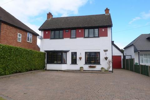 4 bedroom detached house to rent, Cheltenham Road, Gloucester