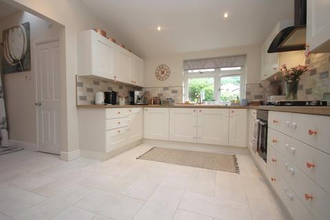 Newport Bridge Road, Bursledon, Southampton, SO31 8AL