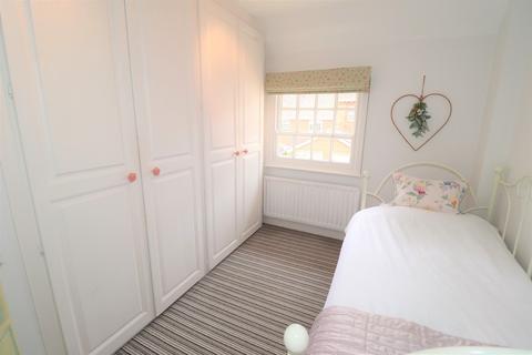 21 Frythe Close, Kenilworth, CV8 2SY