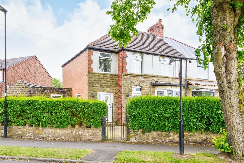 Robert Road, Meadowhead, Sheffield 4 bed semidetached house £1,350